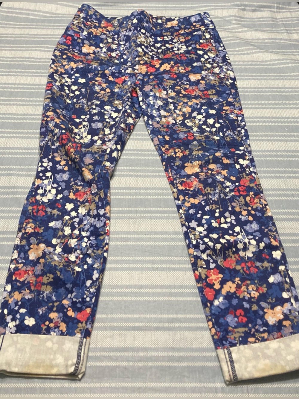 Chico's blue floral jeggings.